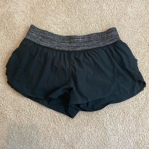 LULULEMON 🍋 Laser Cut limited Edition Speed Shorts, sz 8
